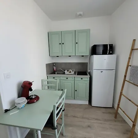 Apartament 1er Etage Chalouere Angers