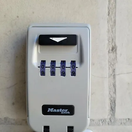 شقة 1er Etage Chalouere أنجير