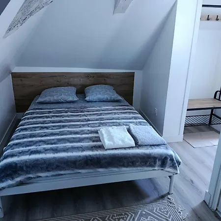 Apartament 1er Etage Chalouere Angers